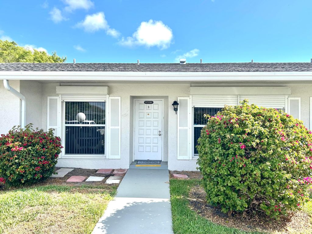 2711 SW 13th Street B, Delray Beach, FL 33445