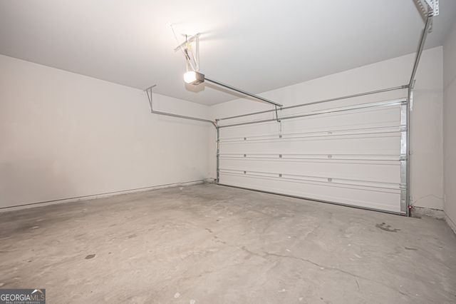 76 Blue River Court, Pendergrass, GA 30567