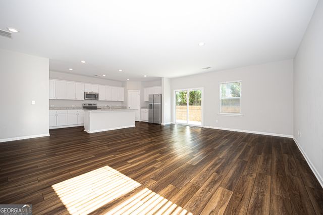 76 Blue River Court, Pendergrass, GA 30567