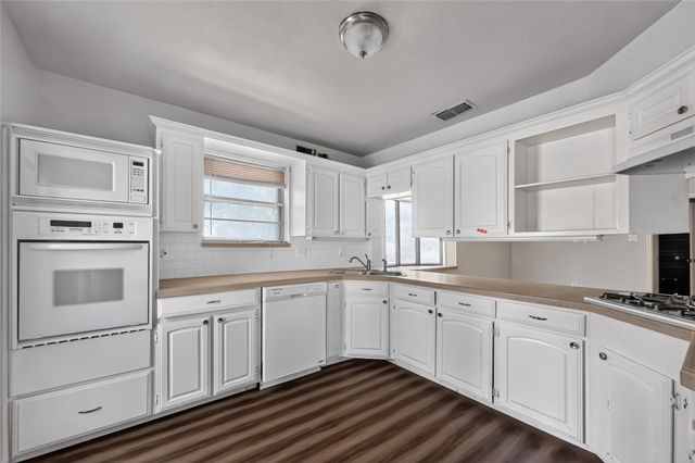 600 Terrace Drive, Desoto, TX 75115