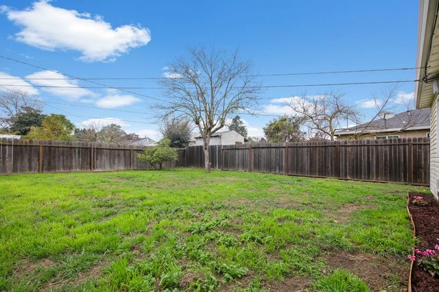 3425 N Kirk St, Stockton, CA 95204