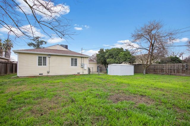 3425 N Kirk St, Stockton, CA 95204