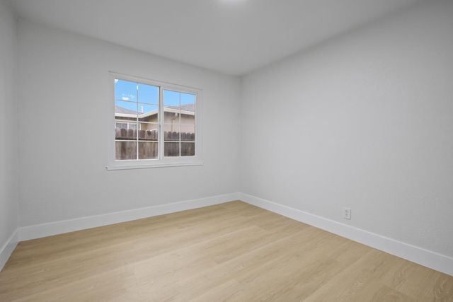 3425 N Kirk St, Stockton, CA 95204