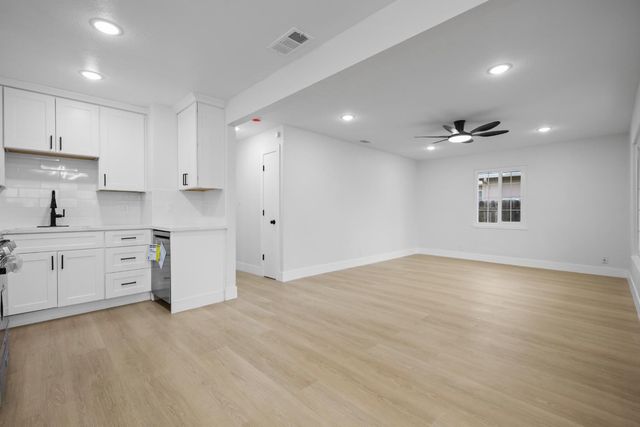 3425 N Kirk St, Stockton, CA 95204