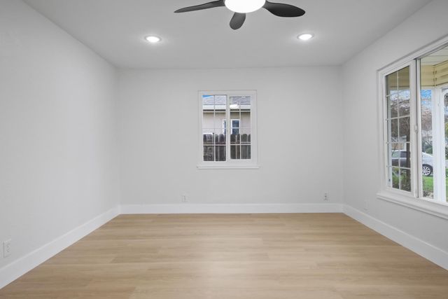 3425 N Kirk St, Stockton, CA 95204