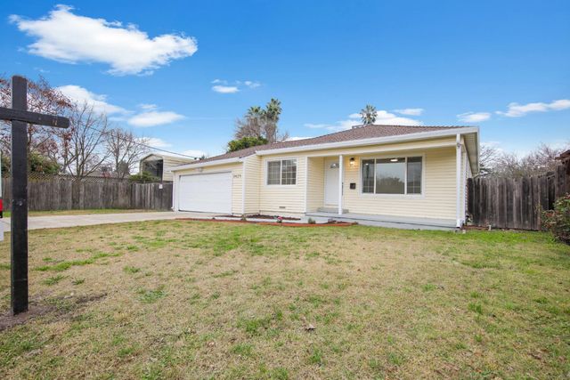 3425 N Kirk St, Stockton, CA 95204