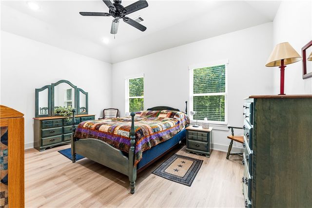 6 Drayton Lane, Bella Vista, AR 72715