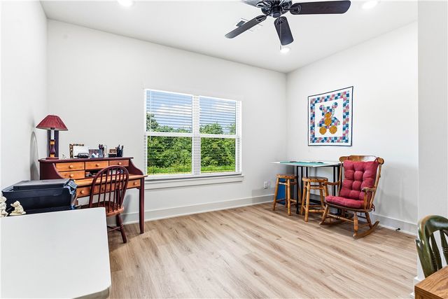 6 Drayton Lane, Bella Vista, AR 72715