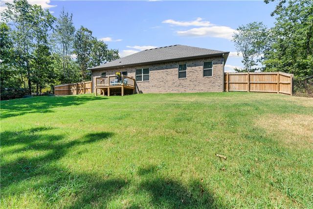6 Drayton Lane, Bella Vista, AR 72715