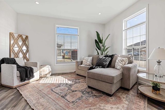 1717.99 E PHILADELPHIA, Rapid City, SD 57701