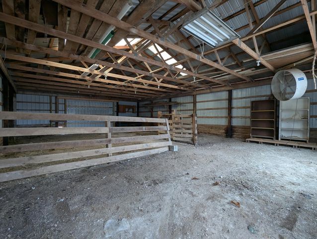 3169 NW Prairie Road 3169 NW Prairie Road, Washington Court House, OH 43160