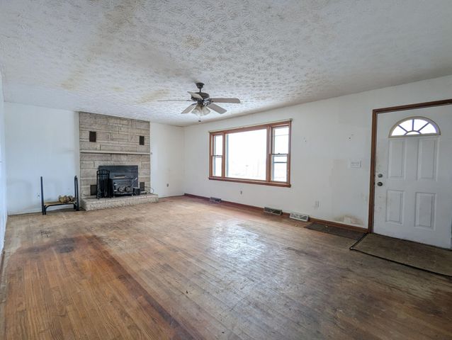 3169 NW Prairie Road 3169 NW Prairie Road, Washington Court House, OH 43160