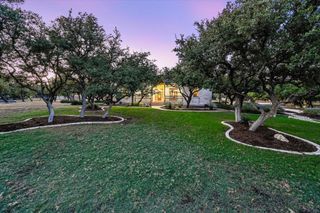 786 Ranchers Club LN, Driftwood, TX 78619