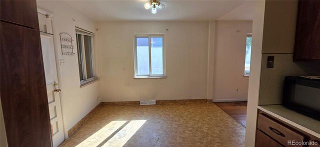 1260 Saulsbury Street, Lakewood, CO 80214