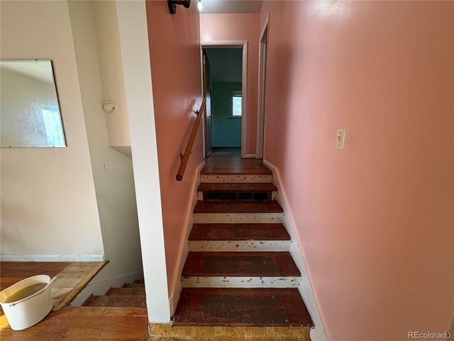 1260 Saulsbury Street, Lakewood, CO 80214