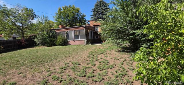 1260 Saulsbury Street, Lakewood, CO 80214