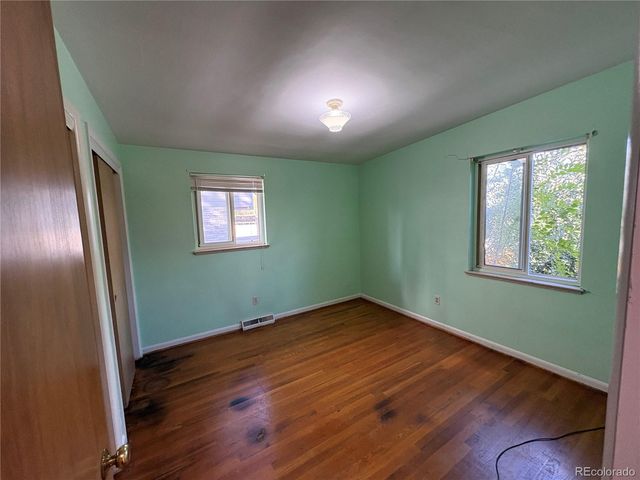 1260 Saulsbury Street, Lakewood, CO 80214