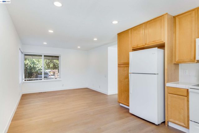 654 Calpella Dr, San Jose, CA 95136