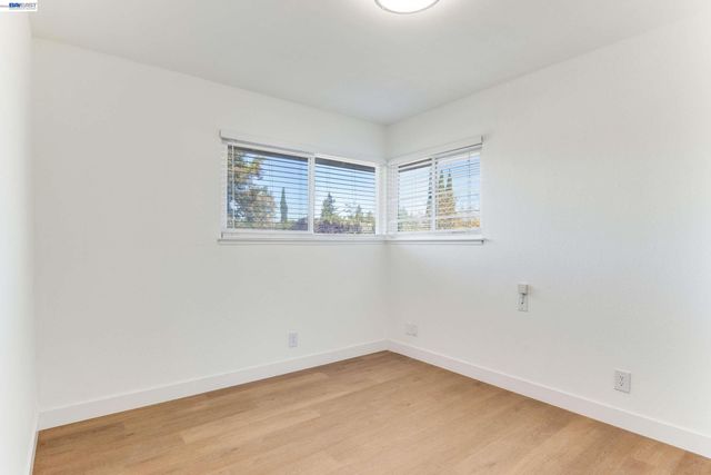 654 Calpella Dr, San Jose, CA 95136