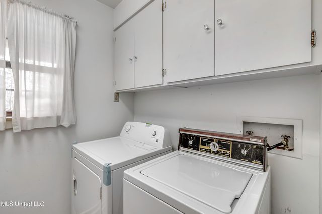 632 NW Second Avenue, Magee, MS 39111