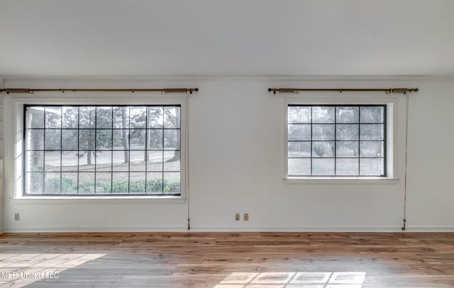 632 NW Second Avenue, Magee, MS 39111