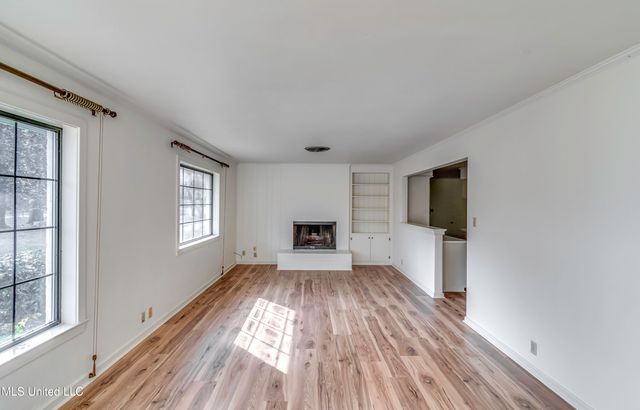 632 NW Second Avenue, Magee, MS 39111