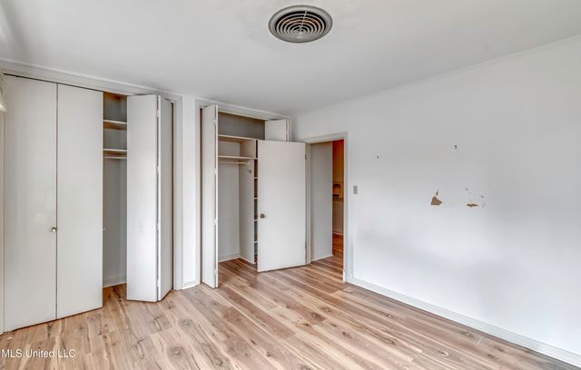 632 NW Second Avenue, Magee, MS 39111