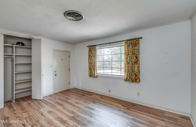 632 NW Second Avenue, Magee, MS 39111