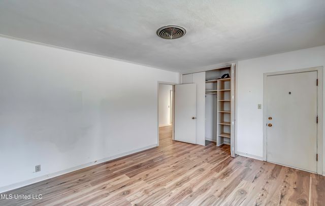 632 NW Second Avenue, Magee, MS 39111