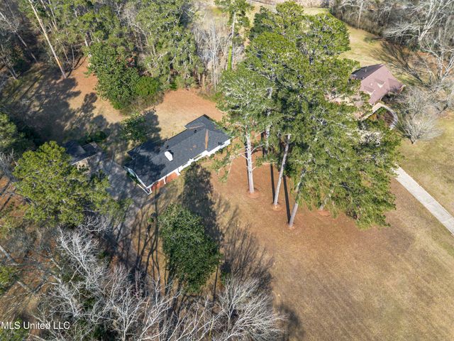 632 NW Second Avenue, Magee, MS 39111