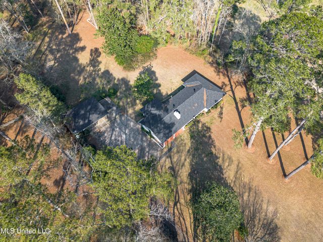 632 NW Second Avenue, Magee, MS 39111