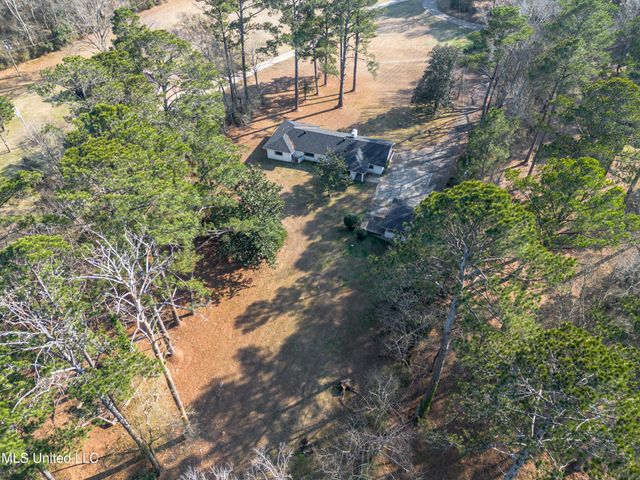 632 NW Second Avenue, Magee, MS 39111