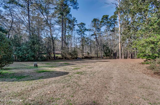 632 NW Second Avenue, Magee, MS 39111