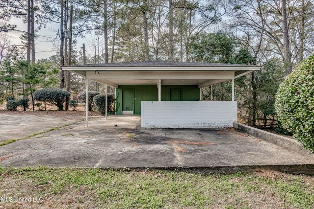 632 NW Second Avenue, Magee, MS 39111
