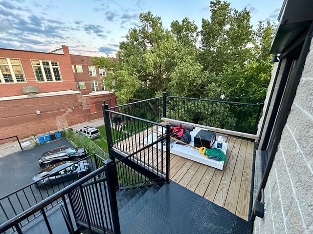 5333 S Calumet Avenue, Chicago, IL 60615