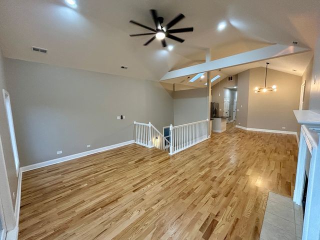 5333 S Calumet Avenue, Chicago, IL 60615
