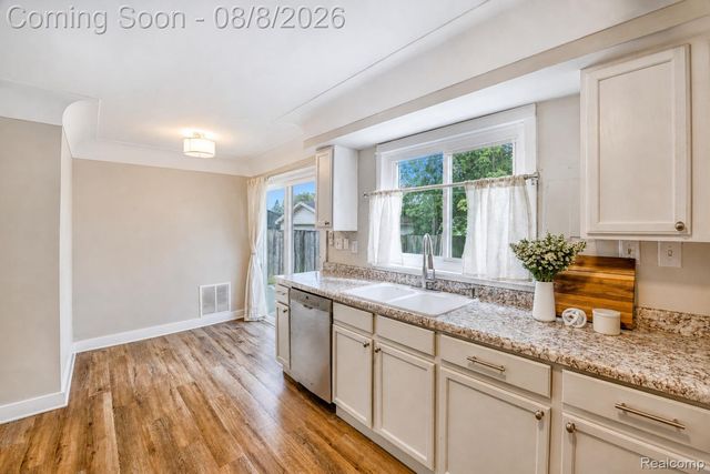 1117 Lexington Parkway, Ypsilanti Charter Township, MI 48198