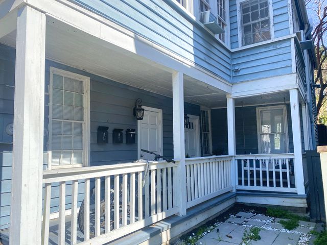 6 Trapman Street, Charleston, SC 29401