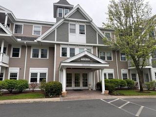 6 Technology Dr 322, Chelmsford, MA 01863