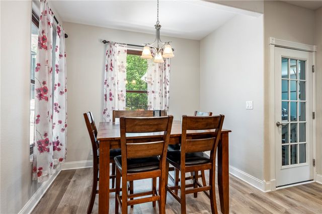 9696 Fuller Road, Rogers, AR 72756