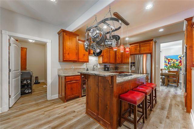 9696 Fuller Road, Rogers, AR 72756