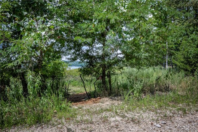 9696 Fuller Road, Rogers, AR 72756