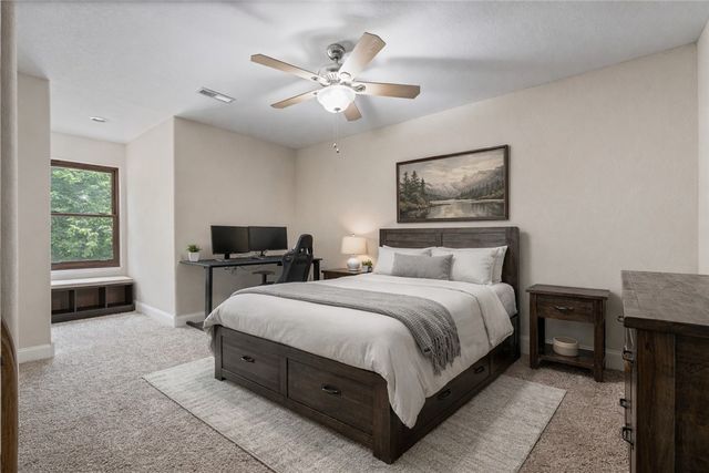 9696 Fuller Road, Rogers, AR 72756