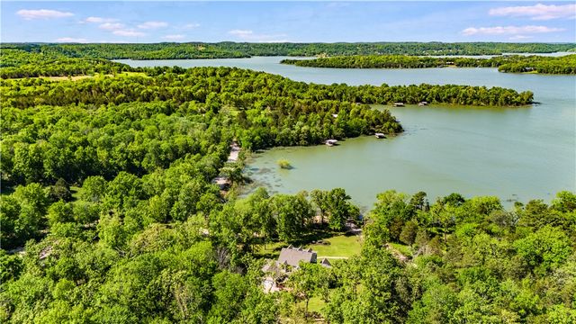 9696 Fuller Road, Rogers, AR 72756
