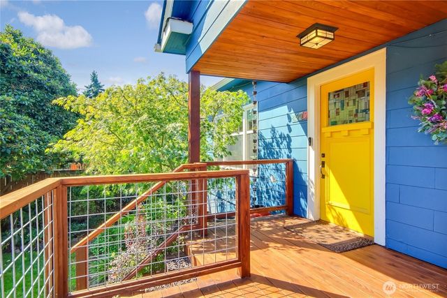 8605 Wallingford Avenue N, Seattle, WA 98103