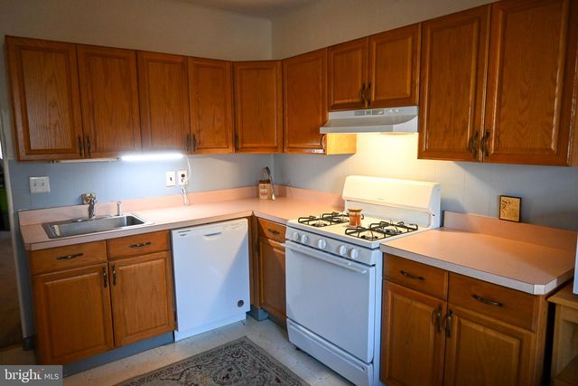 309-11 E LEHIGH AVE, Philadelphia, PA 19125