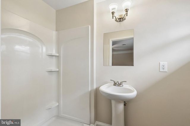 1685 BROOKE RD, Stafford, VA 22554