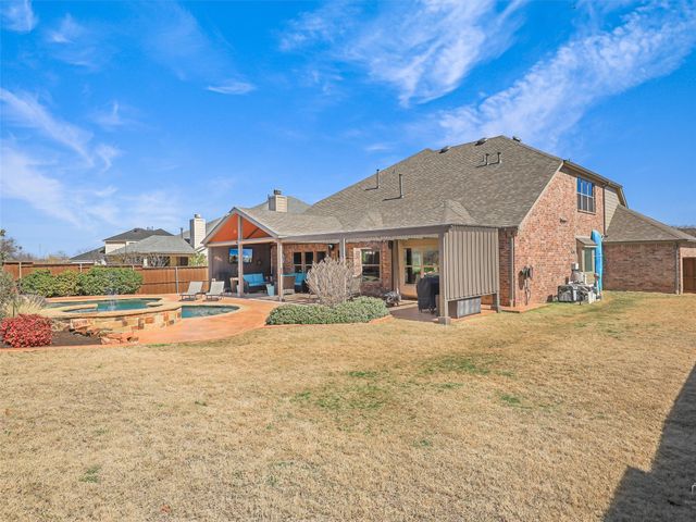 2939 Oasis Drive, Little Elm, TX 75068