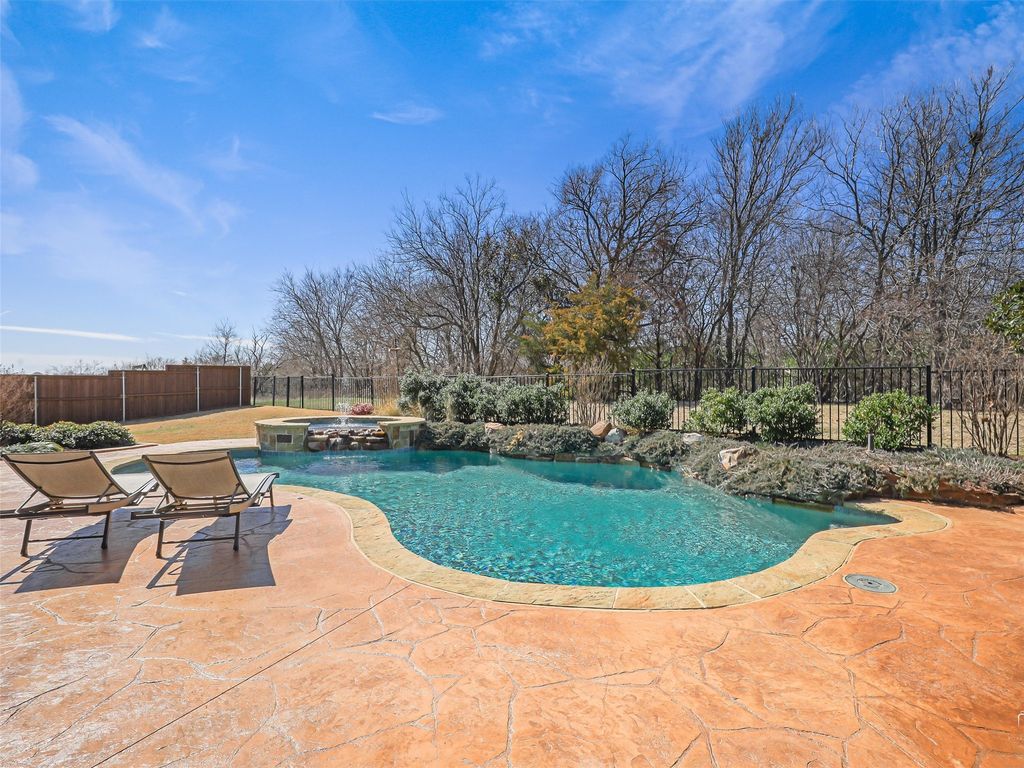 2939 Oasis Drive, Little Elm, TX 75068