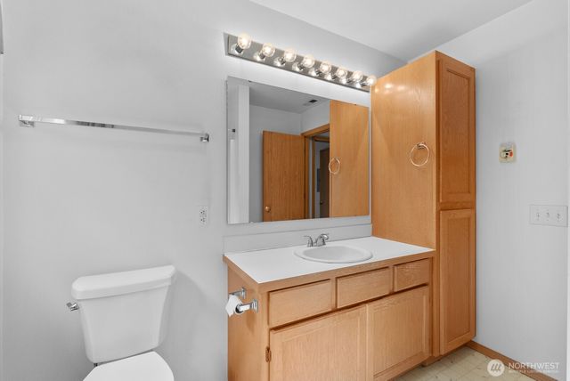 6305 111th Avenue E, Puyallup, WA 98372